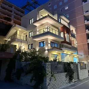 Affittacamere Idrizi, Sarandë